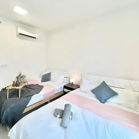 T4 1-10Pax 2Room Trefoil Cozy Home Setia Alam Wifi Exterior photo