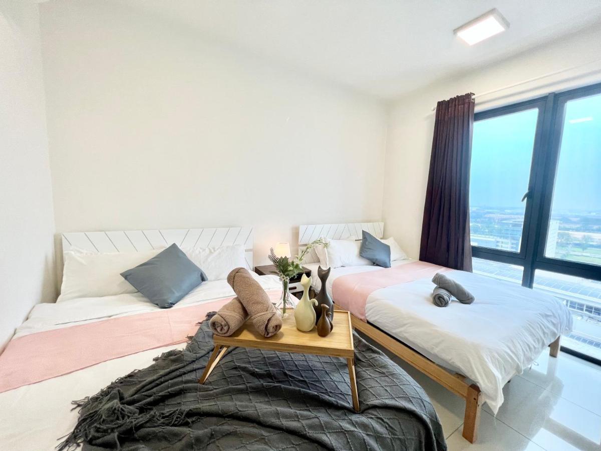 T4 1-10pax 2room Trefoil Cozy Wifi Apartment Setia Alam